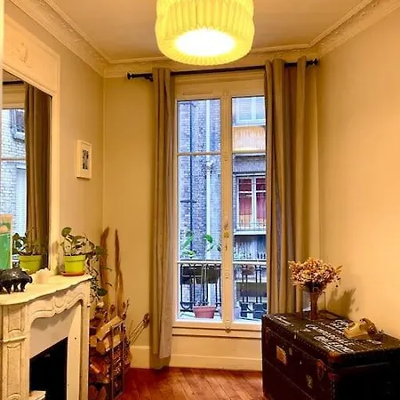 Apartment - Tour Eiffel - Bail Mobilite Paris